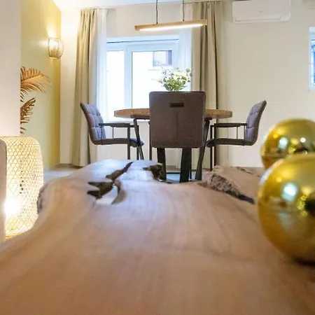 Ardn-bnb Bike N Bed Апартаменты Ла-Рош-ан-Арден